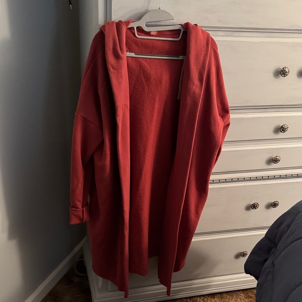 Women's Cozy Red pear Hooded cardigan with hood and pockets on the side